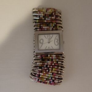 Colorful Beaded Women's quartz movement stainless back pin Watch
